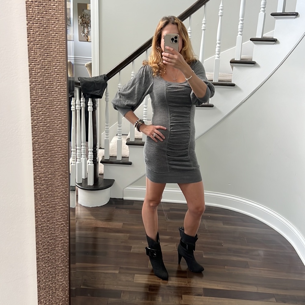 Bebe dress